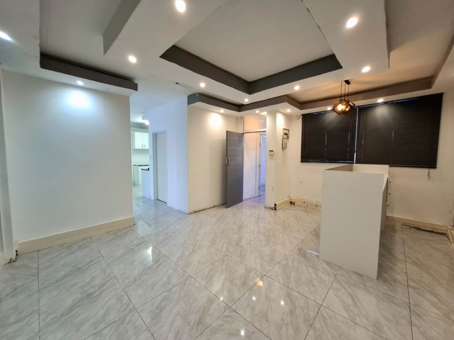Commercial Property for Sale in Oakdale Western Cape